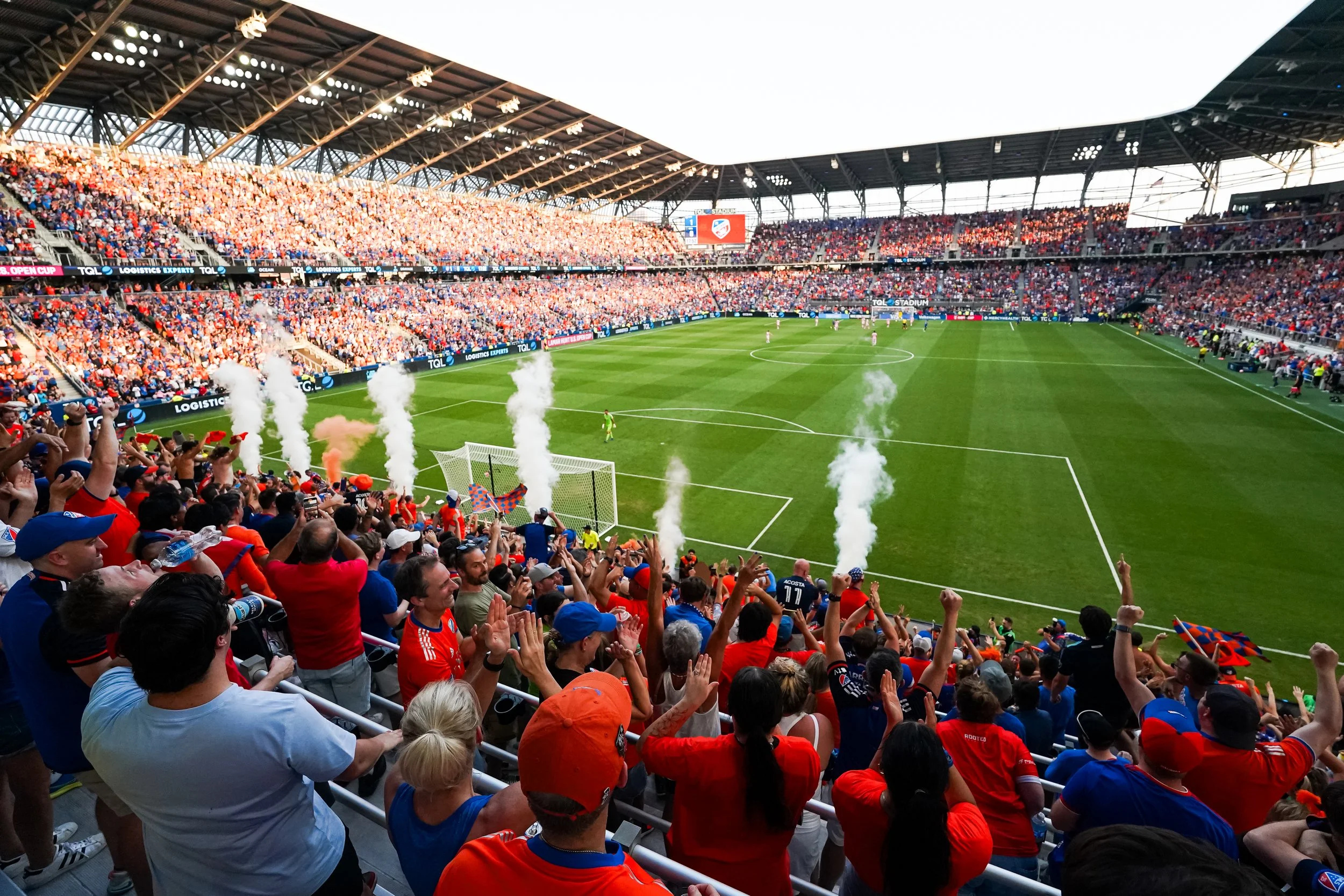 爱游戏体育合作体育场馆全景